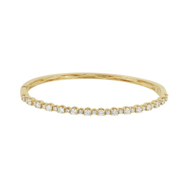 Elegant Bangle Bracelet - 18K Yellow Gold, 1.75tw Round Diamonds, Subtle Luxury