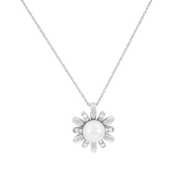 Spring Flower Pearl Pendant