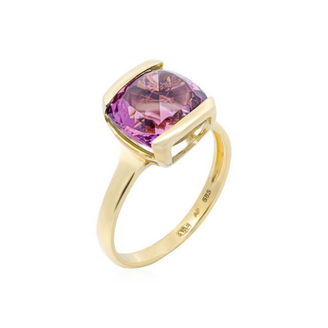 Solitaire Amethyst Ring 