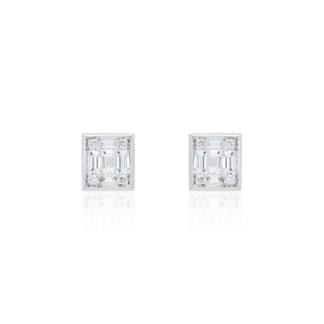 Cluster Sparkle Earrings, 18K White Gold, 0.97tw Various Shapes Diamonds. Dazzling cluster of bri