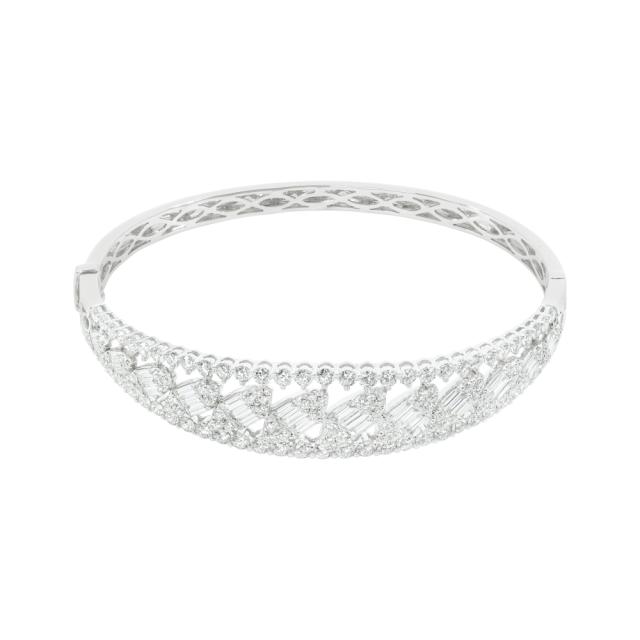 Opulent Diamond Bangle 18K White Gold with 4.47cttw diamonds, perfect for making a statement